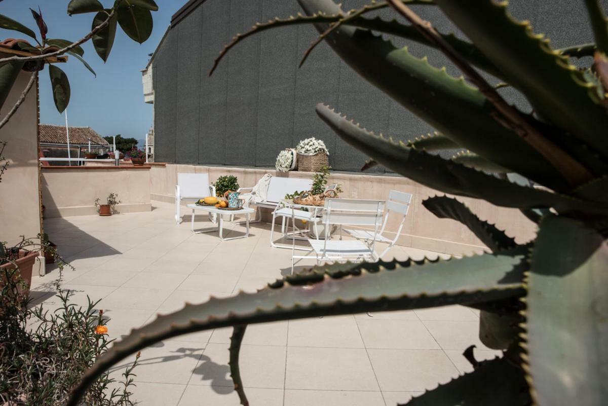 Terrazzo Siciliano Leilighet Riposto Eksteriør bilde