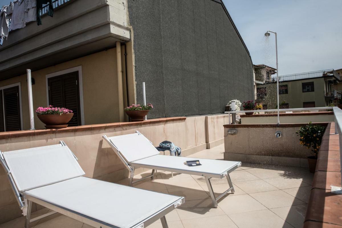 Terrazzo Siciliano Leilighet Riposto Eksteriør bilde